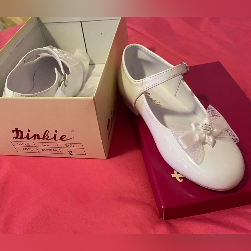 White communion shoes, wore it once for a few hours